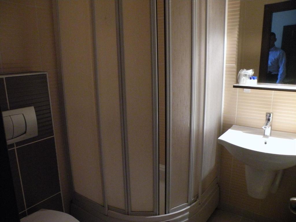 Kadioglu Hotel Balqash Zewnętrze zdjęcie